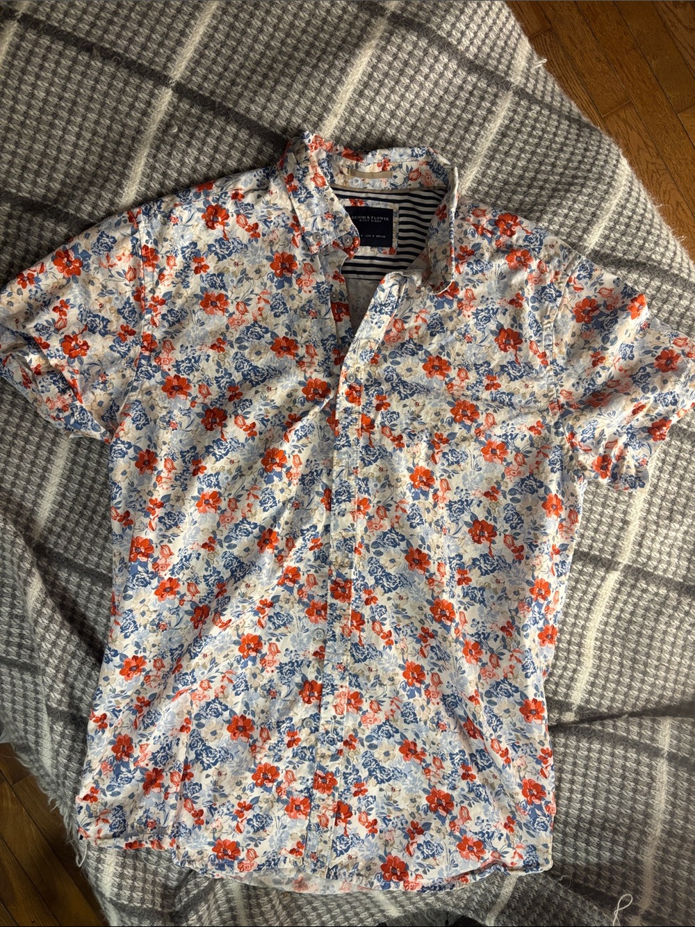 Short-Sleeve Floral Button-Down Shirt — White with Orange & Blue Floral Print